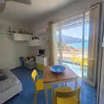 Of Eden Cefalu' Lägenhet