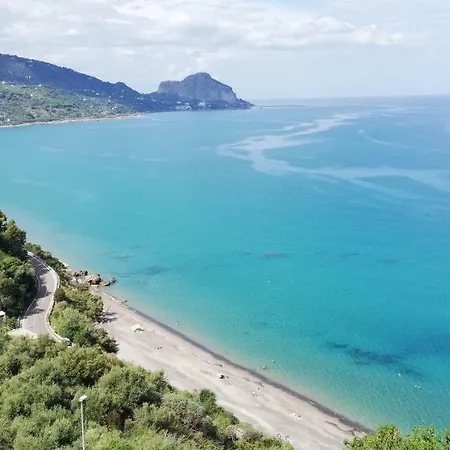Of Eden Cefalu' Lejlighed