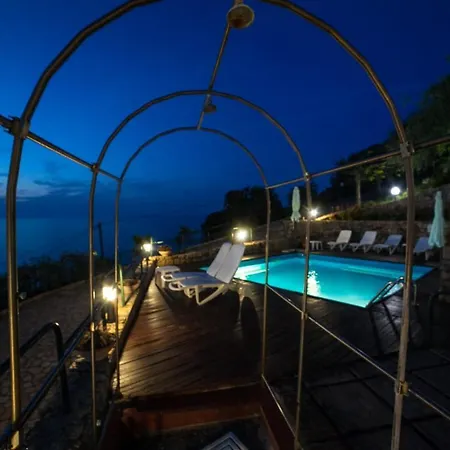 Of Eden Cefalu' * Cefalù